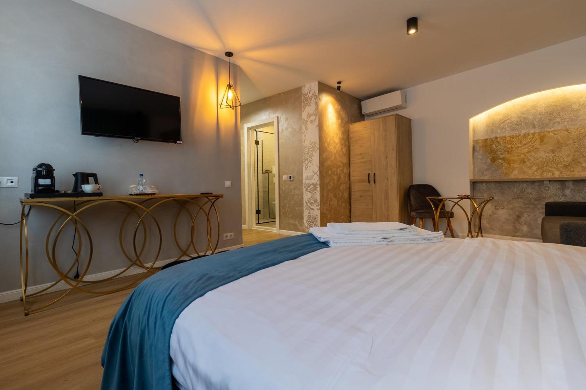 Hotel Lumiere House Sibiu Exterior foto