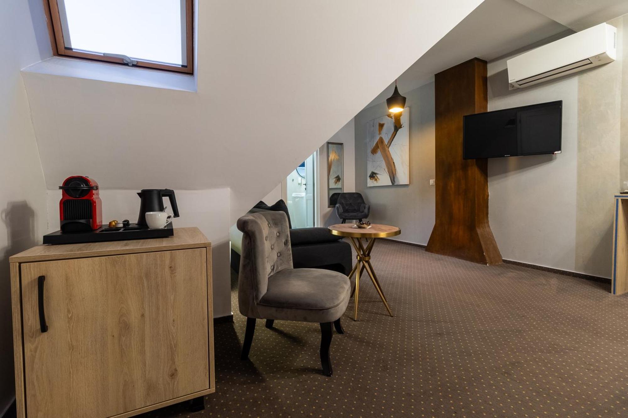 Hotel Lumiere House Sibiu Exterior foto